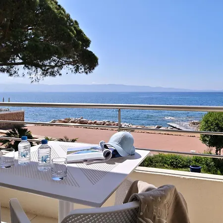 Restaurant Dolce 4* أجاكسيو