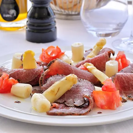 Restaurant Dolce فندق أجاكسيو