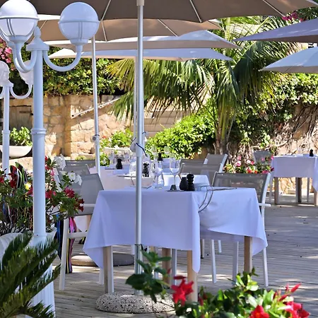 Restaurant Dolce أجاكسيو