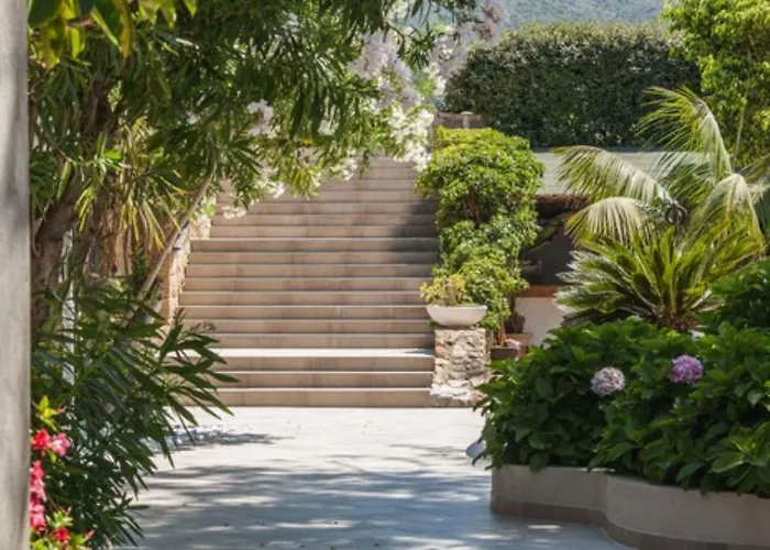 酒店 Restaurant Dolce 4*