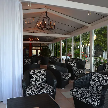 Hotell Restaurant Dolce Ajaccio (Corsica)